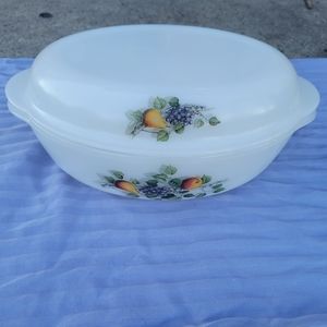 Opal Arcopal France Milk Glass